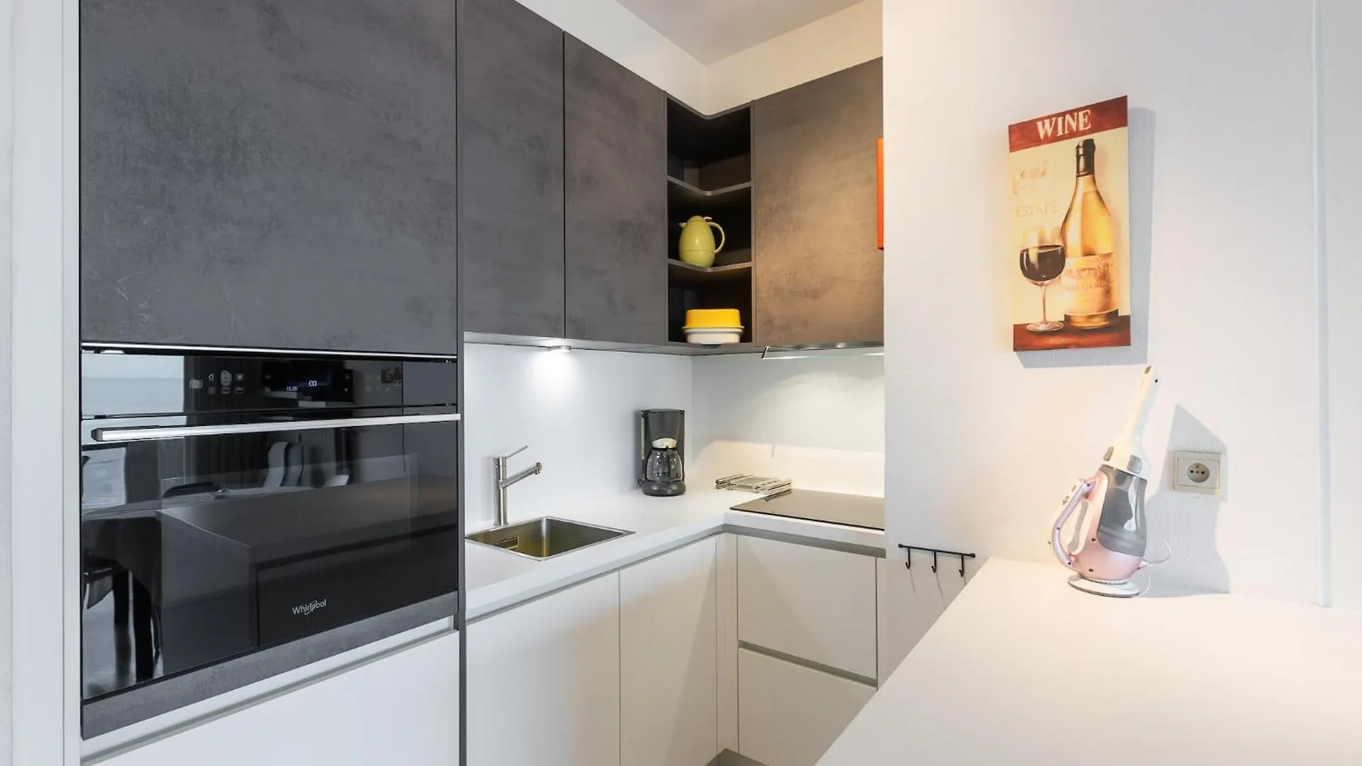 Apartment With Spacious Living Room Middelkerke Belgium